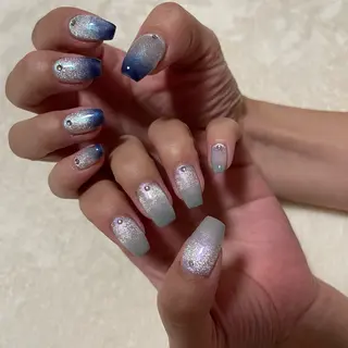 ネイル UnFLAIR KASUMIのネイルデザイン