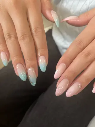 ネイル koyu 🩶のネイルデザイン