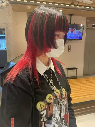 セミロング カラー 艶ハイトーン👑♡ NATSUKIのヘアスタイル