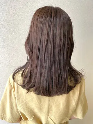 セミロング カラー 沢田 瞳のヘアスタイル