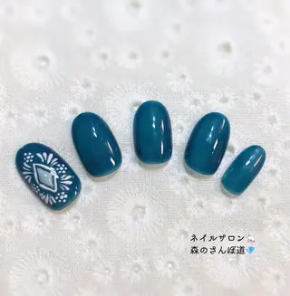 ネイル 森のさんぽ道所属・ショートネイル 森のさんぽ道のネイルデザイン