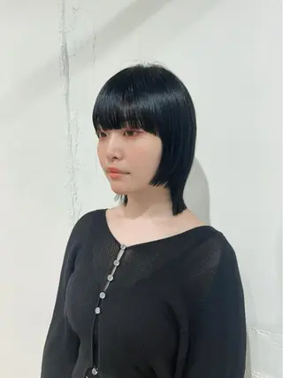 ミディアム カラー 229所属・maki @pullnocのヘアスタイル