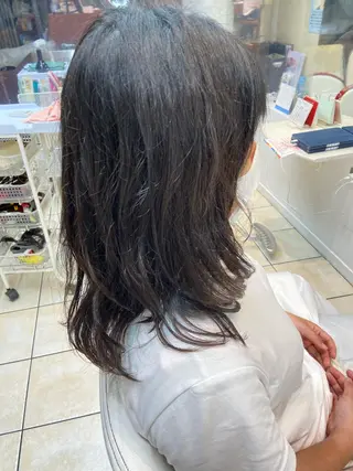 ロング ⭐️レイヤーカット 大人気　三澤康司⭐️のヘアスタイル