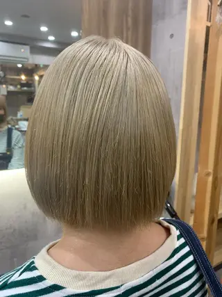 ショート カラー memento 斎藤大覚のヘアスタイル