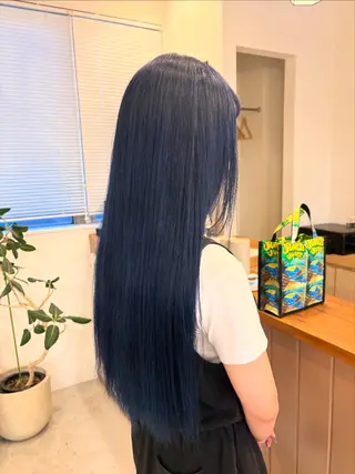 ロング カラー 渡辺 樹花のヘアスタイル