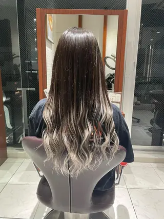 ロング カラー Mauve KOTOのヘアスタイル