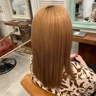 セミロング 阿部 胡春のヘアスタイル