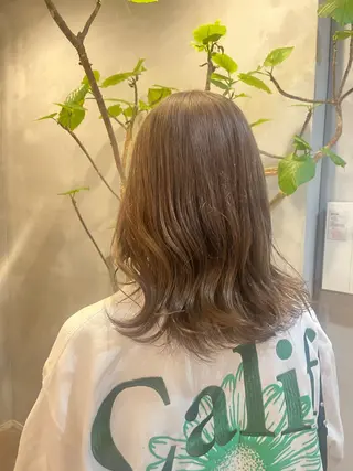 セミロング カラー 佐藤 万倫💞⭐️のヘアスタイル