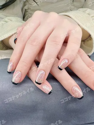 ネイル Elegant beauty ツルのネイルデザイン