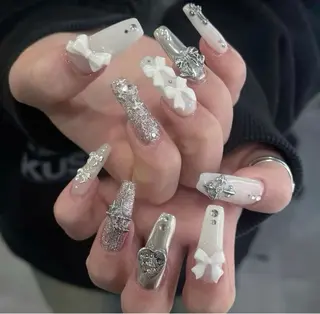 ネイル Cloudy Chan Nail 歌舞伎町所属・Cloudy Chan 歌舞伎町のネイルデザイン