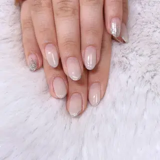 ネイル 稲垣 江梨花のネイルデザイン