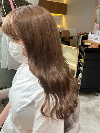 ロング カラー 暖色/まろベージュ/ シカタユウカのヘアスタイル