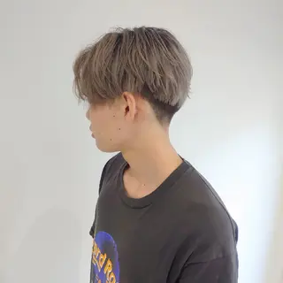 ショート カラー メンズ E Komo hair所属・Wow❕E Komo hair 永井一輝のヘアスタイル