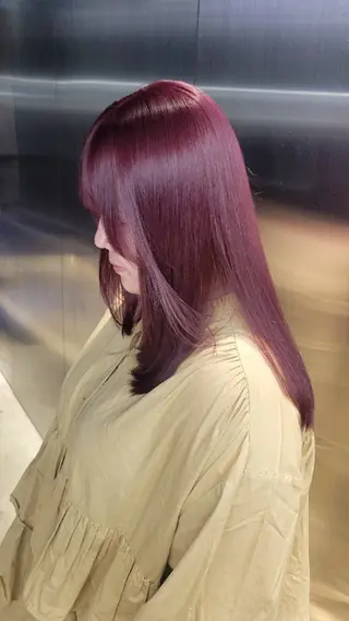 ロング カラー PELE SAKAE所属・PELE/栄/ SOAのヘアスタイル