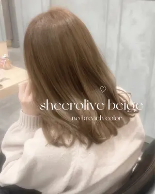 ミディアム カラー misaki🩰🤍 まろみ透け感カラーのヘアスタイル