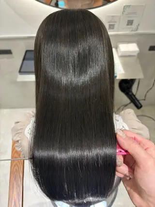 セミロング eN°   by youres hair 飯田橋店所属・髪質改善/レイヤー 🤍maiのヘアスタイル