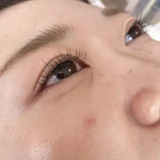 マツエク・マツパ 濱田 さらさのヘアスタイル