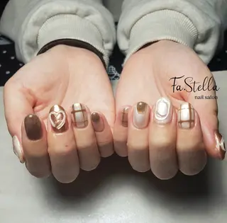 ネイル Fa.Stella ファステラ のネイルデザイン