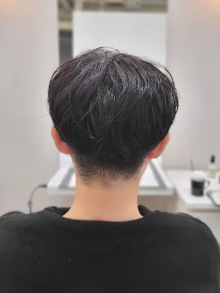 ショート パーマ メンズ 桐島 令奈のヘアスタイル