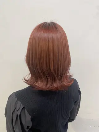 ミディアム カラー ナチュラルベージュ 🧸yuuna🧋のヘアスタイル