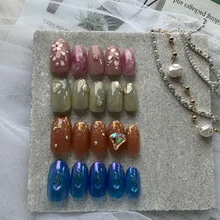 ネイル feliseey 〘フェリシー 〙のネイルデザイン