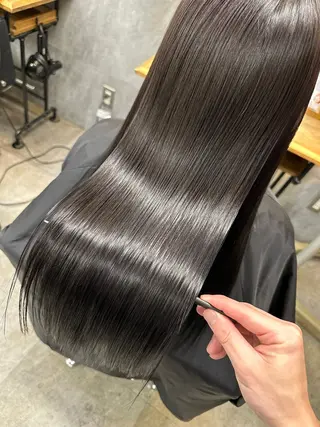 セミロング カラー 髪質改善特化サロン ICONIQ天神店のヘアスタイル