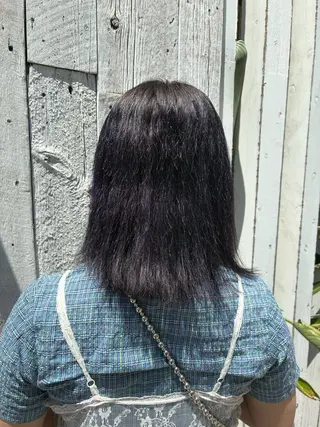 ミディアム カラー 佐藤 琴海のヘアスタイル
