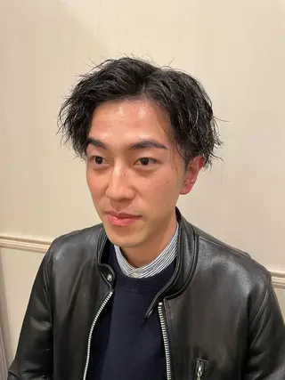 ショート パーマ メンズ Graceful BarBer platinum所属・無料メンズカット💈 遠山泰輝のヘアスタイル