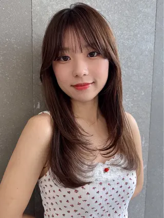 ロング Lond un Maison.所属・レイヤー/似合わせ 🌈チャンツヨシ🌈のヘアスタイル