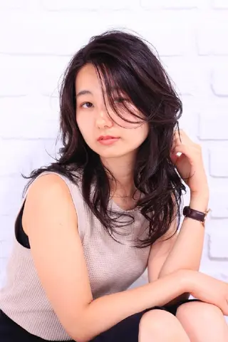 ロング カラー 染野 匠のヘアスタイル