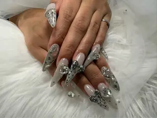 ネイル 🌈 Laule'aのネイルデザイン