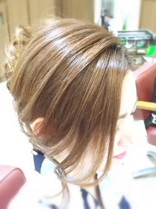 ヘアアレンジ 美容歴18年以上🌈 山口のヘアスタイル