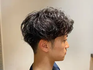 ミディアム パーマ メンズ 美髪改善・ブリーチ tadasuke⭐️のヘアスタイル