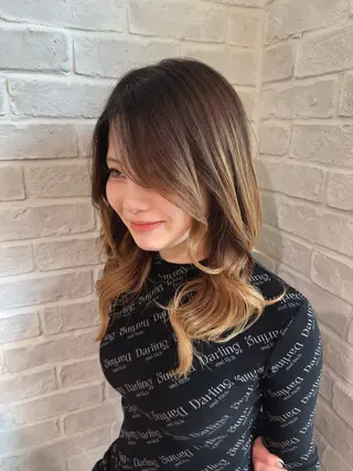セミロング カラー ︎💓愛され🫧セル ｢col大通り」🍀のヘアスタイル