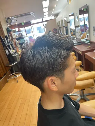 ショート メンズ ルキ🌈ブリーチカラ ー&メンズパーマ🦄のヘアスタイル