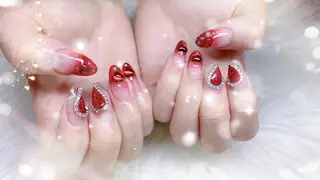 ネイル AngelChris ビューティーサロンのネイルデザイン