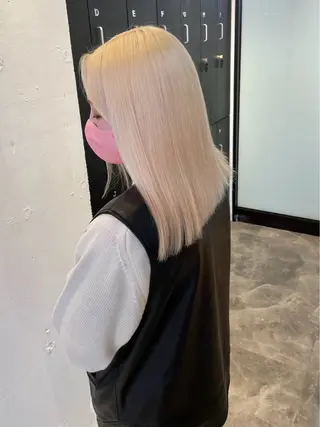セミロング ブリーチカラー特化✨ 永井諒のヘアスタイル