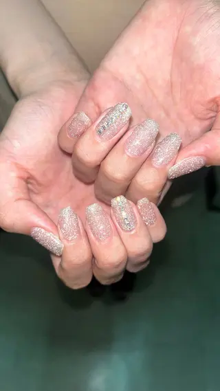 ネイル ネイルサロンアジアン池袋店所属・林 夏萌のネイルデザイン