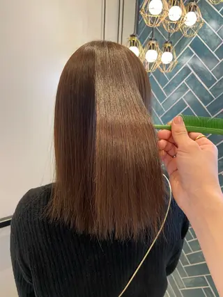 セミロング 🫧透明感カラー /縮毛☘️豊嶋龍佑のヘアスタイル