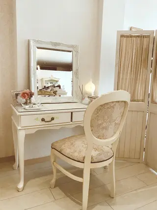 マツエク・マツパ ネイル ティアラのネイルデザイン