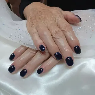 ネイル 金井 奈々のネイルデザイン