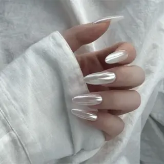 ネイル M2beauty Renaのネイルデザイン