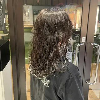 ミディアム パーマ メンズヘア特化 崎田 成人のヘアスタイル