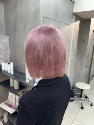 ショート カラー ヘアアレンジ ボブ/透明感ベージュ 🫧クルミ🌟のヘアスタイル