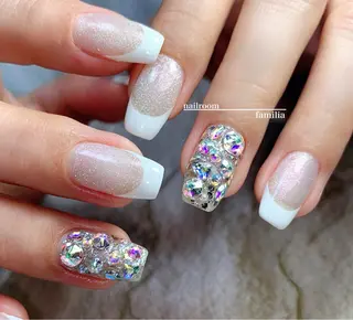 ネイル -nailroom- familiaのネイルデザイン