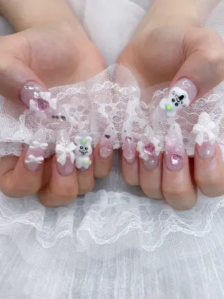 ネイル 五十嵐 美智のネイルデザイン