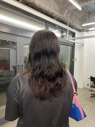 ロング パーマ パーマ×透明感カラー MIOのヘアスタイル