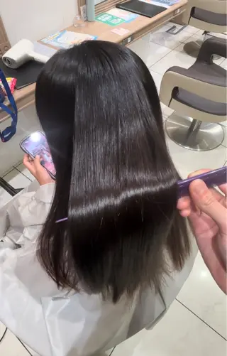 町田拓哉 【カラー爆特化🔥】のヘアスタイル