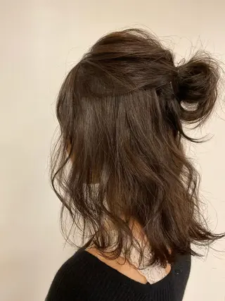 セミロング カラー ヘアアレンジ デザインカラー🌈 高木リョウのヘアスタイル