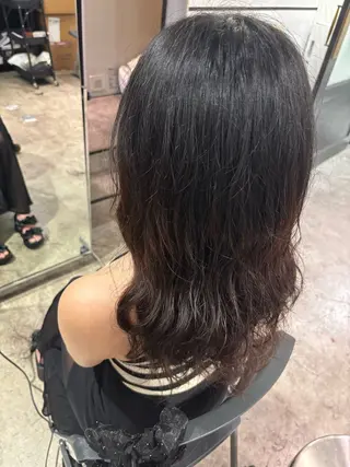 セミロング ALBUM Academy成田楓のヘアスタイル